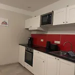 Trafford Sky Homes - 5 Min To Hauptbahnhof Nikolaistrasse 라이프치히