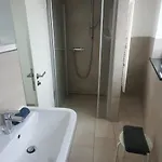 Trafford Sky Homes - 5 Min To Hauptbahnhof Nikolaistrasse Apartmán