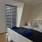 Trafford Sky Homes - 5 Min To Hauptbahnhof Nikolaistrasse Apartman *