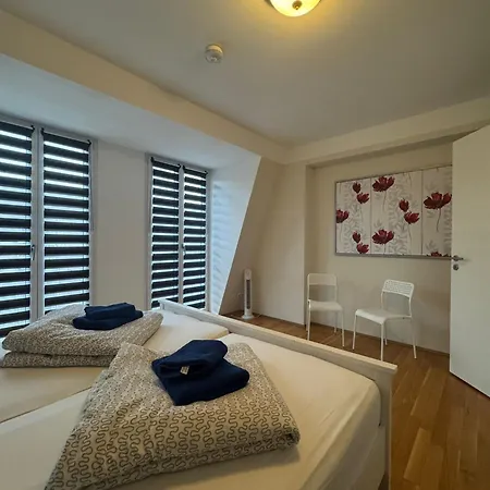 Trafford Sky Homes - 5 Min To Hauptbahnhof Nikolaistrasse Lejlighed *