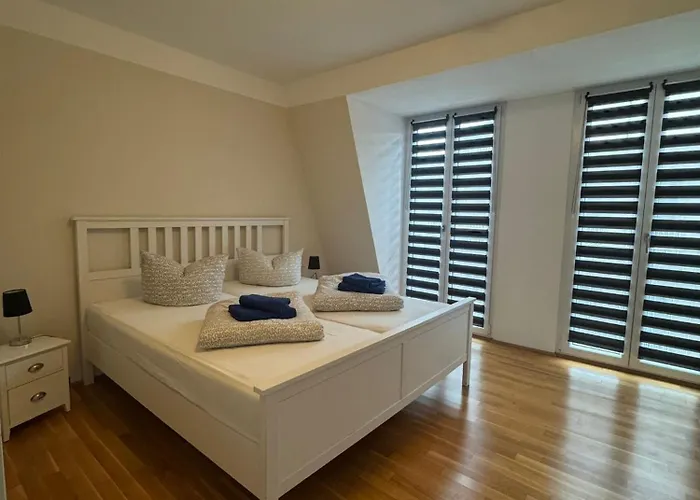 Trafford Sky Homes *