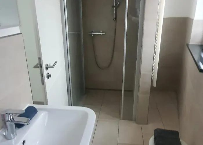 Trafford Sky Homes Appartamento