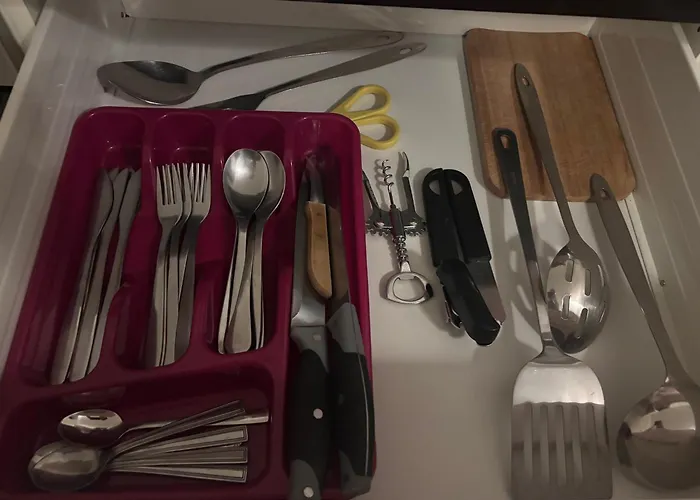 Trafford Sky Homes Apartment